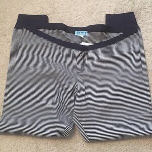 Old Navy Maternity Pants Size: XXL